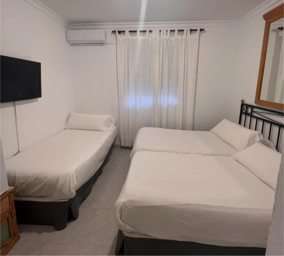 Hostal Playa Hidalgo Рота Экстерьер фото